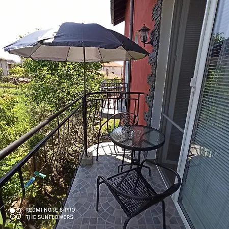 Гостевой дом Sunflowers