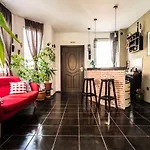 Affittacamere Sunflowers 4*