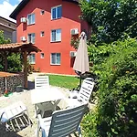 Sunflowers Affittacamere Pomorie