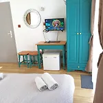 Sunflowers 4* Pomorie